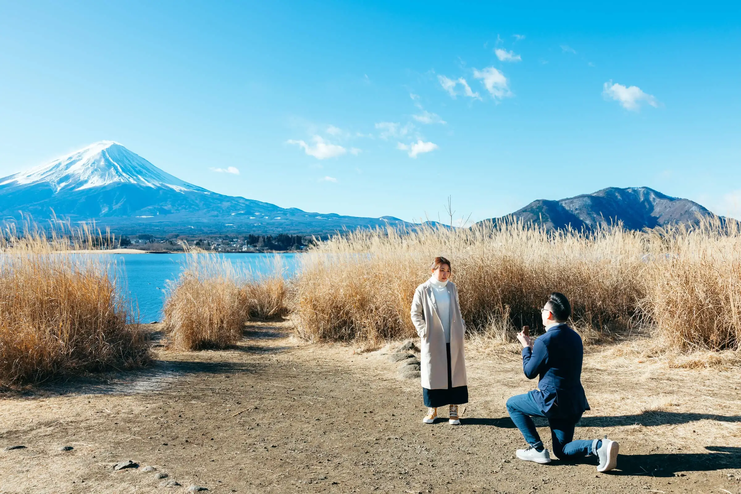 Proposing at Mount Fuji